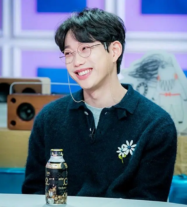 10CM Kwon Jungyeol Official Profile Birthday Profile Photo