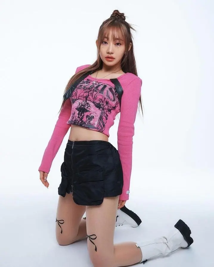 KISS OF LIFE Julie Official Profile Birthday Profile Photo