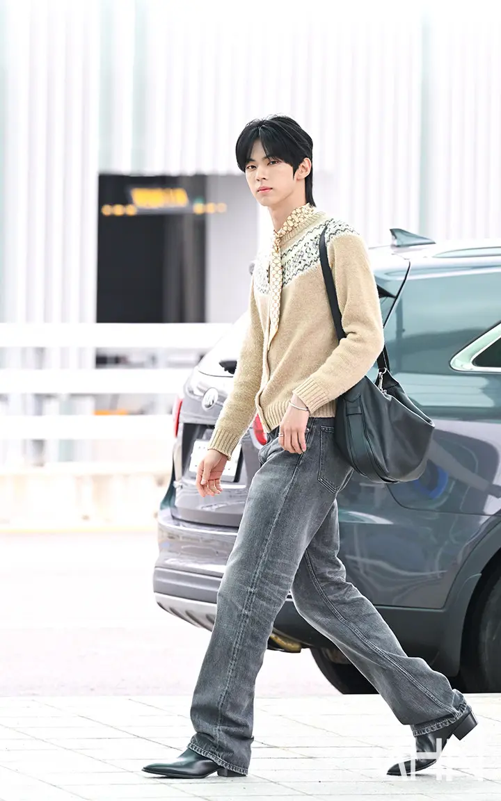 TWS Dohoon Official Profile Birthday Profile Photo